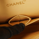 Chanel Medium Classic Vintage Double Flap-väska Beige Mocka 24K Guldpläterad Metall