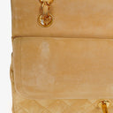 Chanel Medium Classic Vintage Double Flap-väska Beige Mocka 24K Guldpläterad Metall