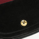 Chanel Petit sac à rabat demi-lune en velours noir