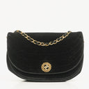 Chanel Petit sac à rabat demi-lune en velours noir