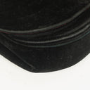 Chanel Petit sac à rabat demi-lune en velours noir