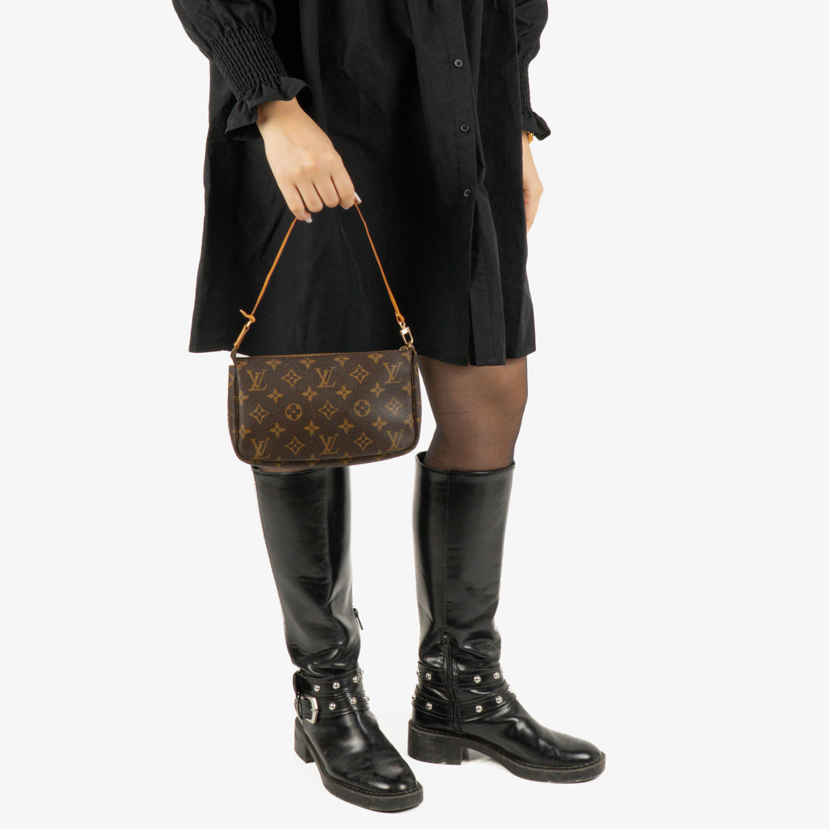 Louis Vuitton Pochette Accessoires Monogram Canvas Clutch Handbag