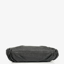 Pochette Chanel en Cuir Métallique Noir Craquelé avec Fermoir Cadre