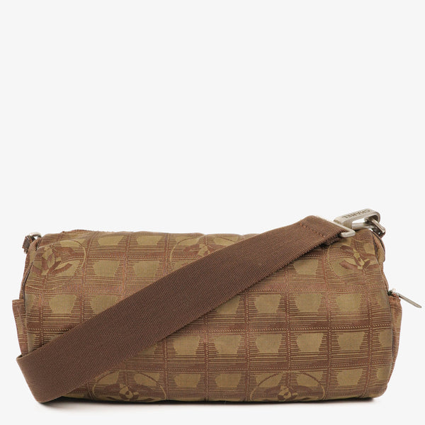 CHANEL ニュートラベルライン ケース ブラウン Chanel Beige New Travel Line Nylon Bag – PLAMEXS