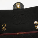 Sac à rabat unique vintage Chanel Medium Classic en agneau matelassé et jersey avec ferrures plaquées or 24K