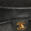 Sac à rabat unique vintage Chanel Medium Classic en agneau matelassé et jersey avec ferrures plaquées or 24K