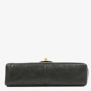 Sac à rabat unique vintage Chanel Medium Classic en agneau matelassé et jersey avec ferrures plaquées or 24K