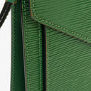 Pochette Sellier Dragonne Louis Vuitton en cuir Epi vert