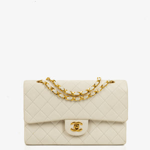 Chanel Medium Classic Vintage Double Flap Bag In White Quilted Lambskin And 24K Gold-Plated Hardware