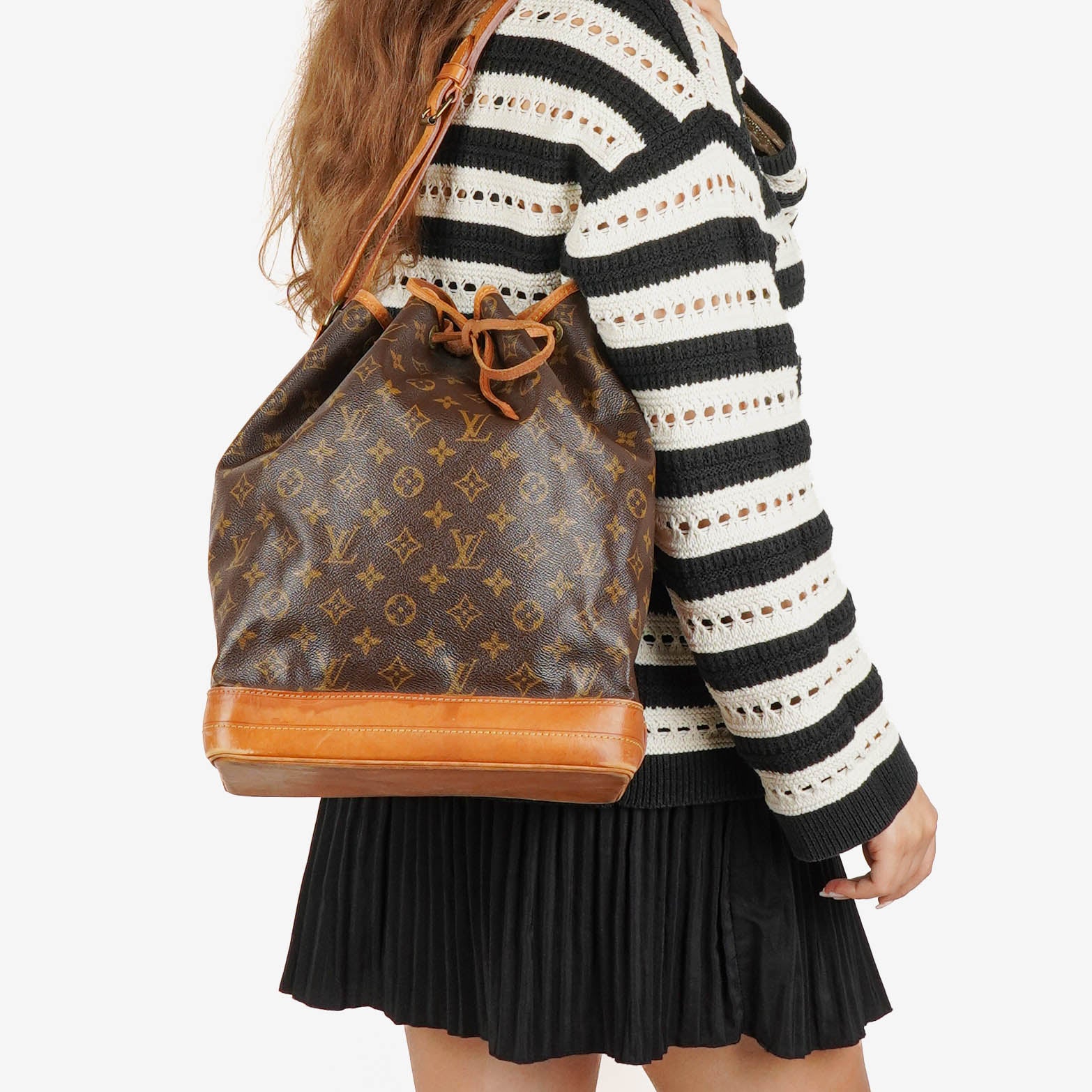 Louis Vuitton Noe GM Monogram Canvas Shoulder Bag