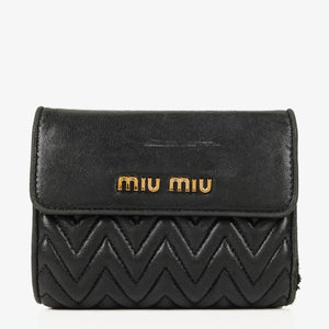 Miu Miu Matelassé Nappa Impunture Nero Wallet
