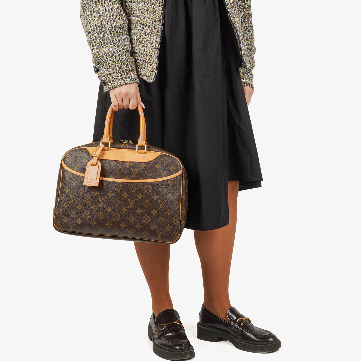 Louis Vuitton Deauville Monogram Canvas