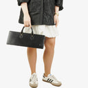 Sac Louis Vuitton Sac Triangle en cuir EPI noir