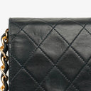 Chanel Classic Mörk Marinblå Quiltad Lammnappa Enkel Flap-väska med 24K Guldpläterad Metall