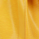 Sac à bandoulière Louis Vuitton Noe Grande GM en cuir Epi jaune