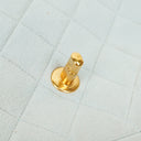 Chanel Vintage Quiltad Mocka Ljusblå Mini Flap-väska
