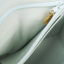 Chanel Vintage Quiltad Mocka Ljusblå Mini Flap-väska