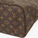 Louis Vuitton Neverfull MM Tote Bag in Monogram Canvas
