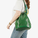 Louis Vuitton Noe Grande GM Sac à Épaule en Cuir Epi Vert