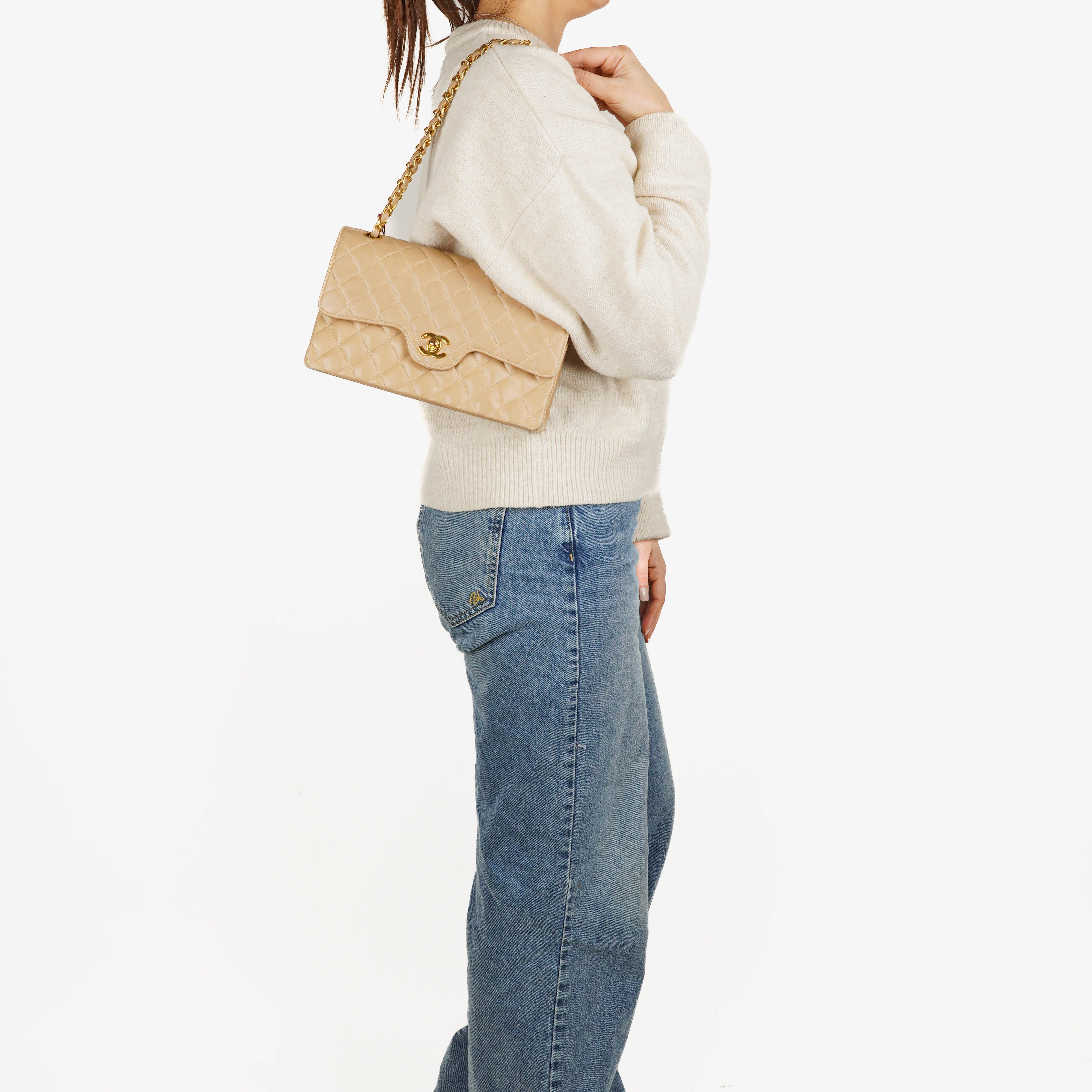 Chanel Vintage Medium Classic Double Flap Bag Beige Quilted Lambskin 24K Gold-Plated Hardware