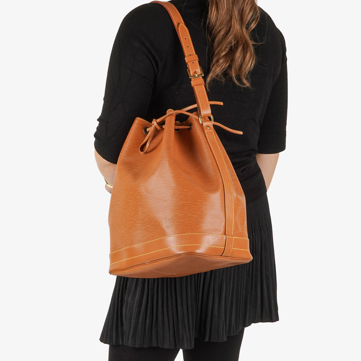 Louis Vuitton Noe Grande Cognac EPI Leather Shoulder Bag