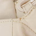 Sac à rabat en plastique blanc moderne Chanel à chaîne froissée vernie