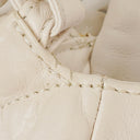 Sac à rabat en plastique blanc moderne Chanel à chaîne froissée vernie
