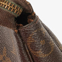 Louis Vuitton Pochette Accessoires Monogram Canvas Clutch Handbag