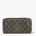 Louis Vuitton Black Monogram Denim Zippy Wallet