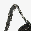 Bolso de Hombro Chanel Camellia en Ante Grabado con Cadena