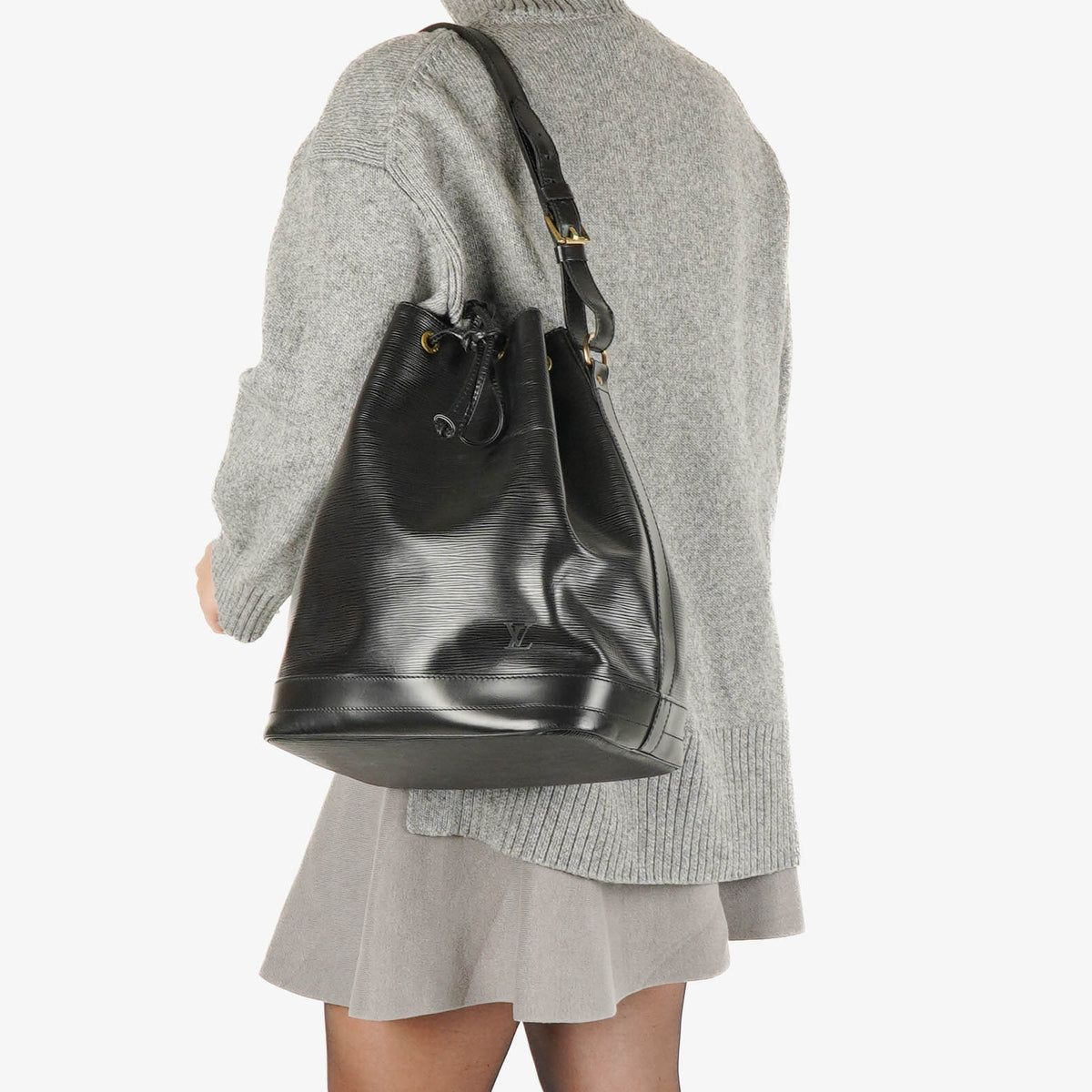 Louis Vuitton Noe Grande GM Black EPI Leather Shoulder Bag