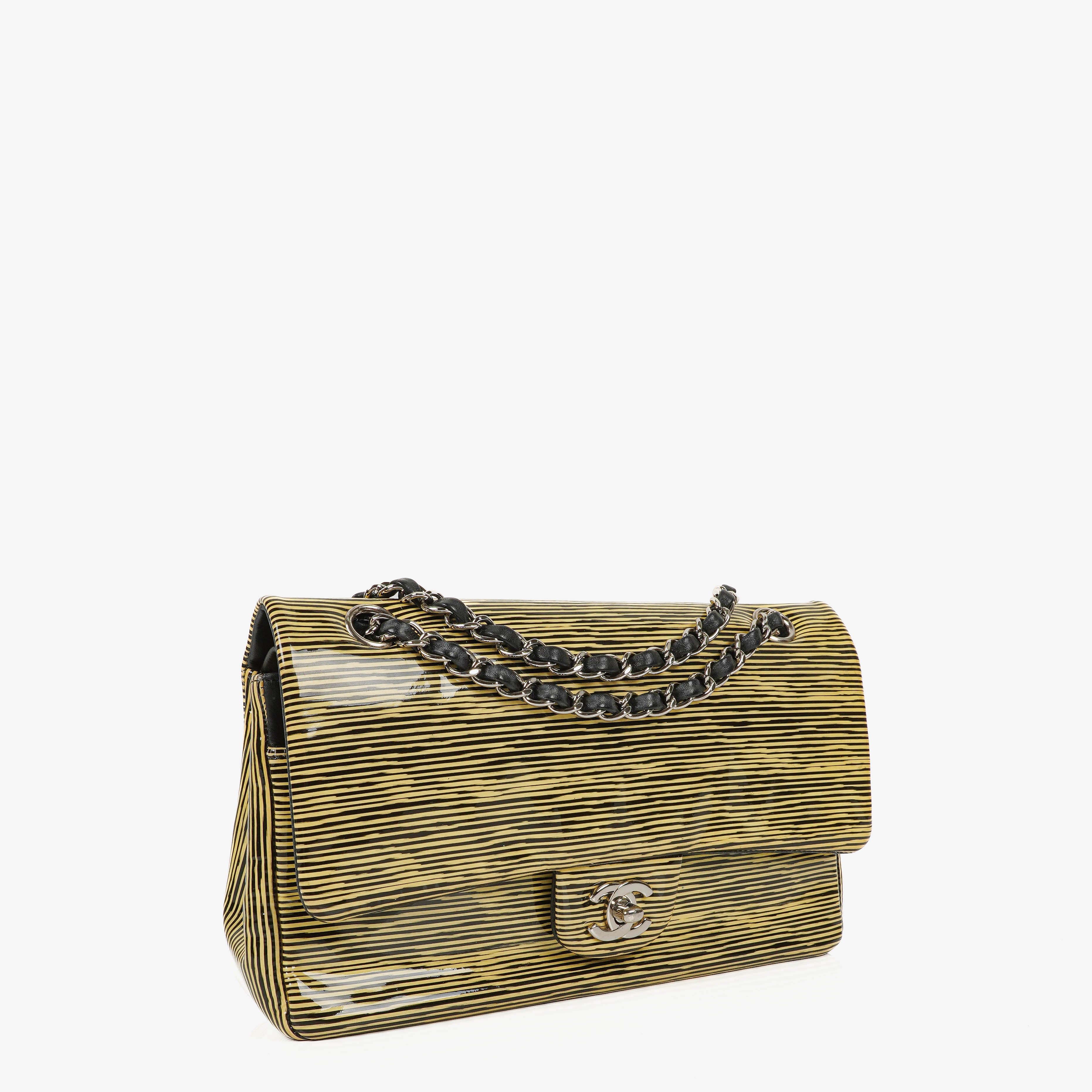 Borsa Chanel Timeless Classic Double Flap in Pelle Verniciata a Righe con Ferramenta Argento