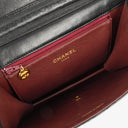 Petit Sac Chanel Classic Single Rabat Noir en Agneau Matelassé avec Ferrures Plaquées Or 24K
