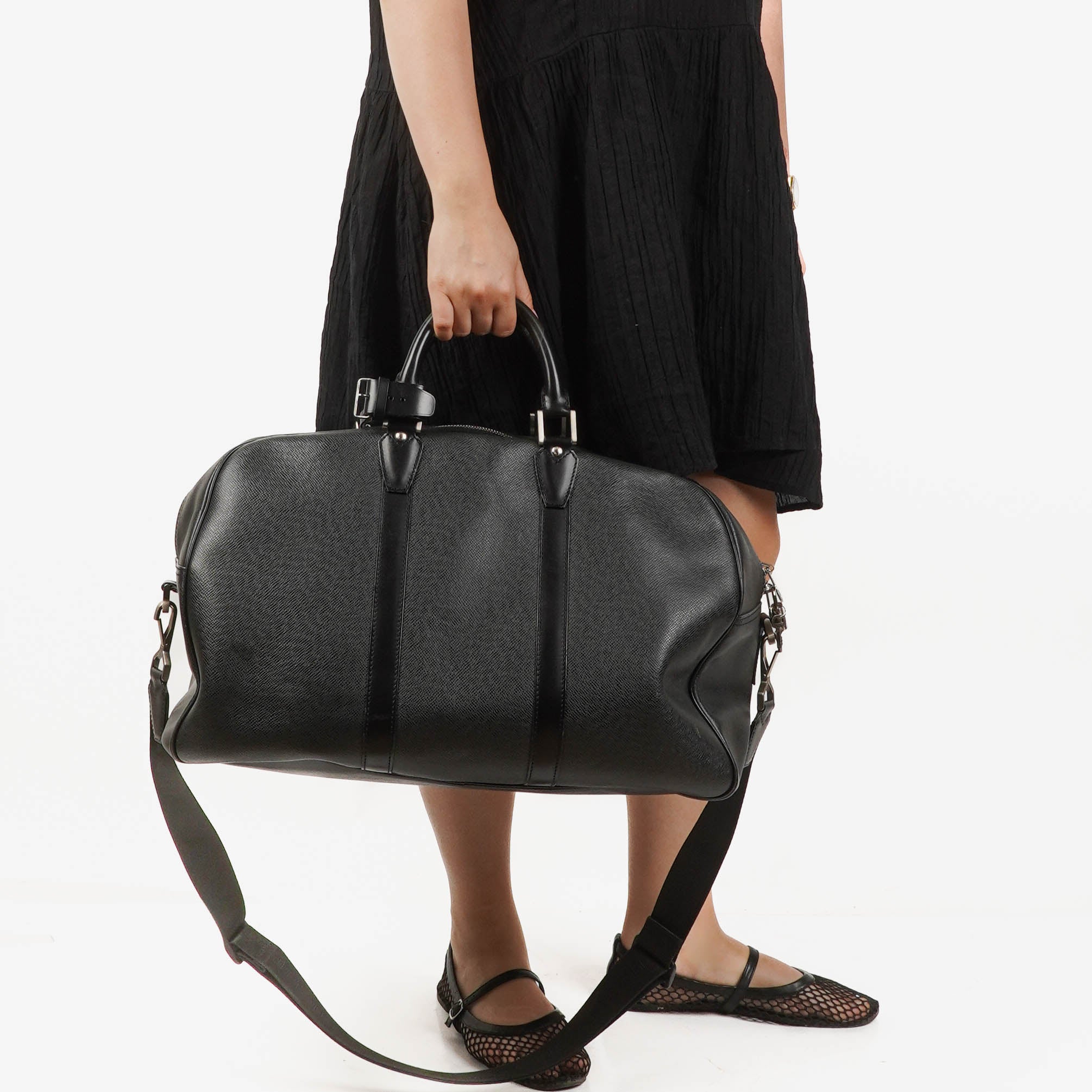 Louis Vuitton Grey/Black Taiga Leather Kendall Keepall Bag