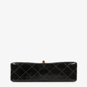 Chanel Single Flap-väska Svart Quiltad Lackläder med 24K Guldpläterade Metallbeslag