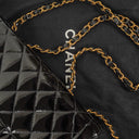 Chanel Single Flap-väska Svart Quiltad Lackläder med 24K Guldpläterade Metallbeslag
