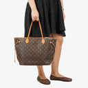 Louis Vuitton Neverfull MM Monogram Canvas Tote Bag