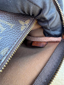 Louis Vuitton Pochette Accessoires Monogram Canvas Clutch Handbag