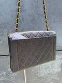 Bolso de solapa grande Diana vintage negro con herrajes chapados en oro 24K Chanel