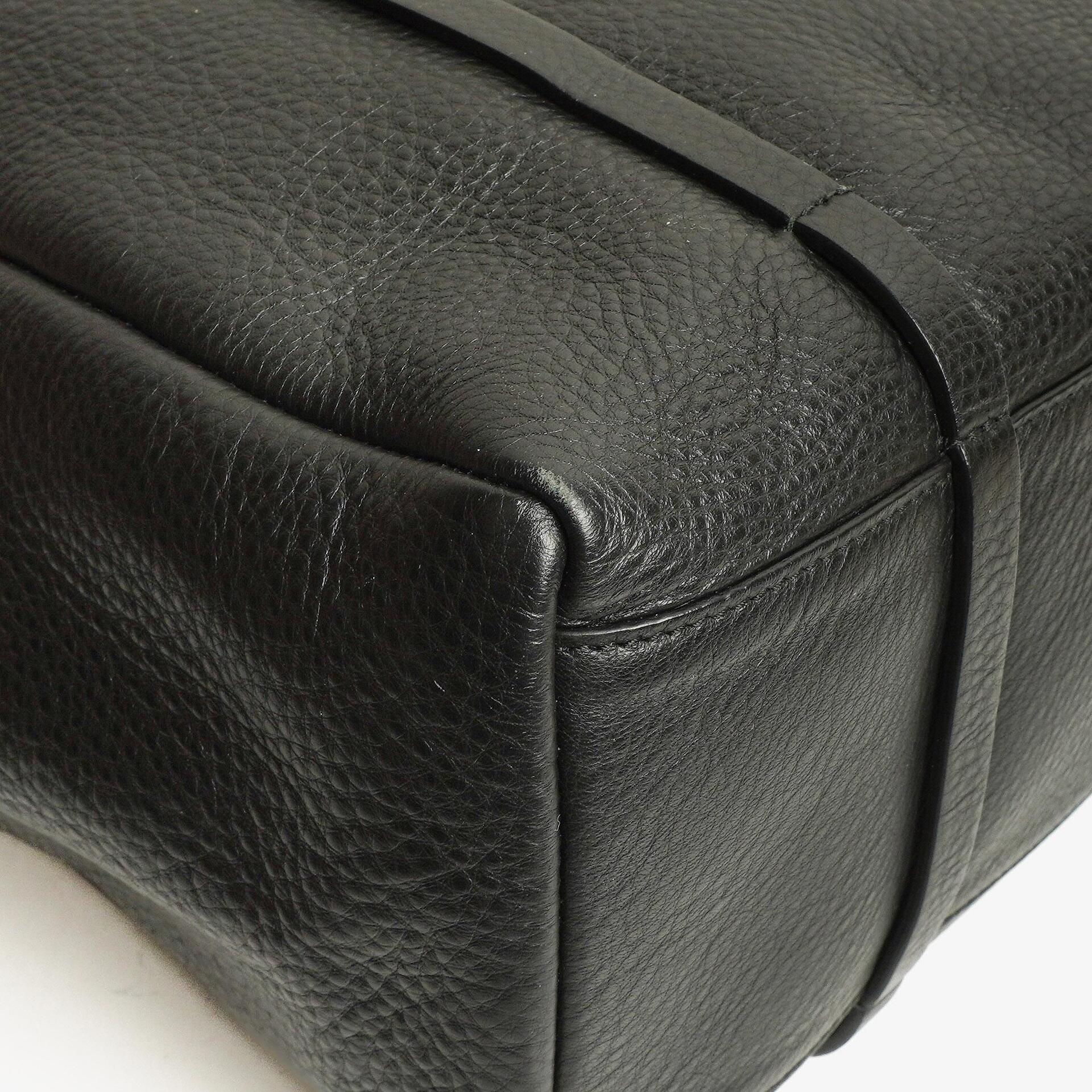 Balenciaga Black Pebbled Calfskin Medium Everyday Tote Bag