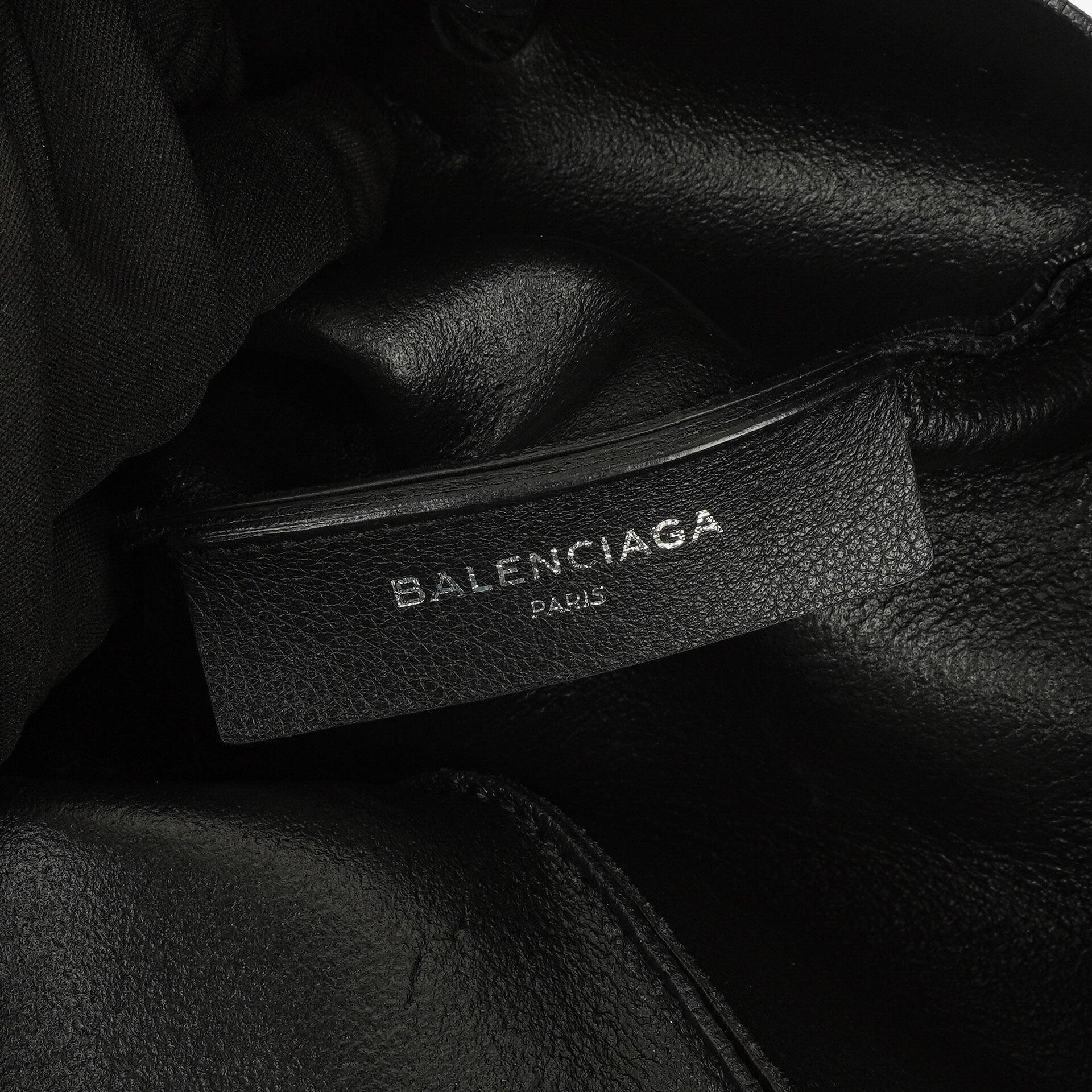 Balenciaga Black Pebbled Calfskin Medium Everyday Tote Bag