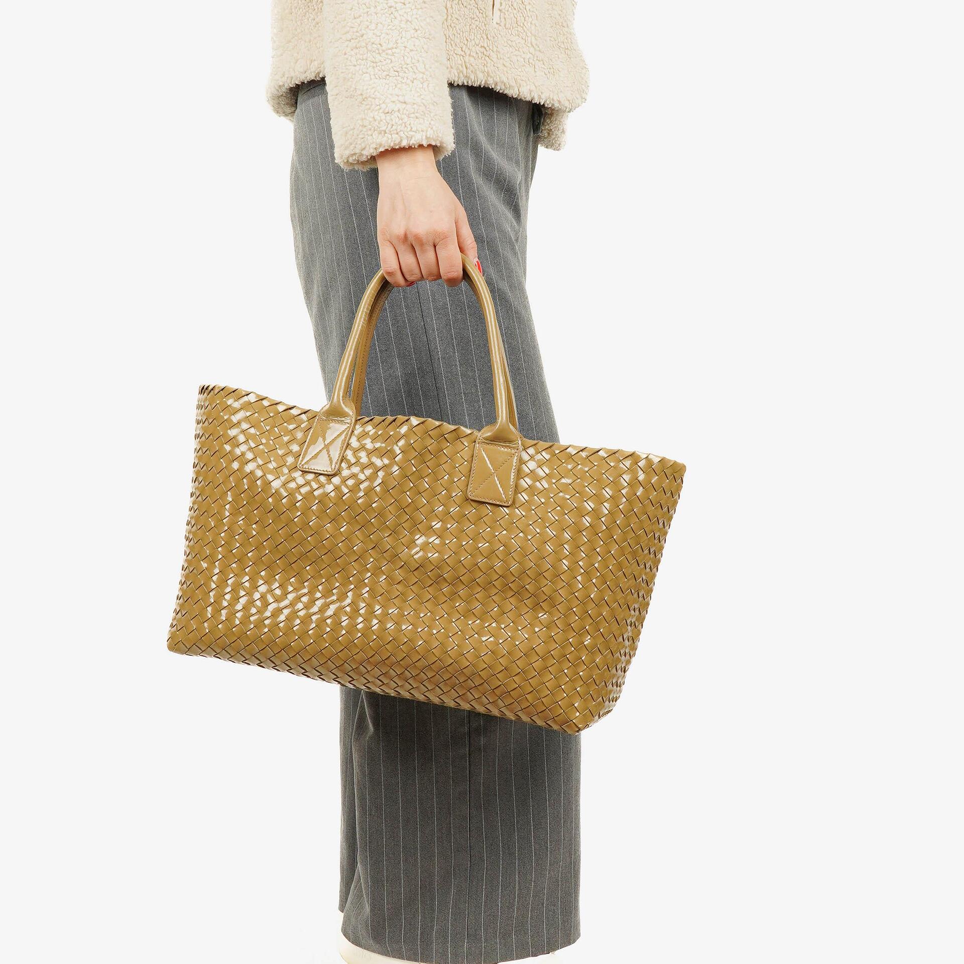 Bottega Veneta Intrecciato Patent Leather Cabat Tote Bag