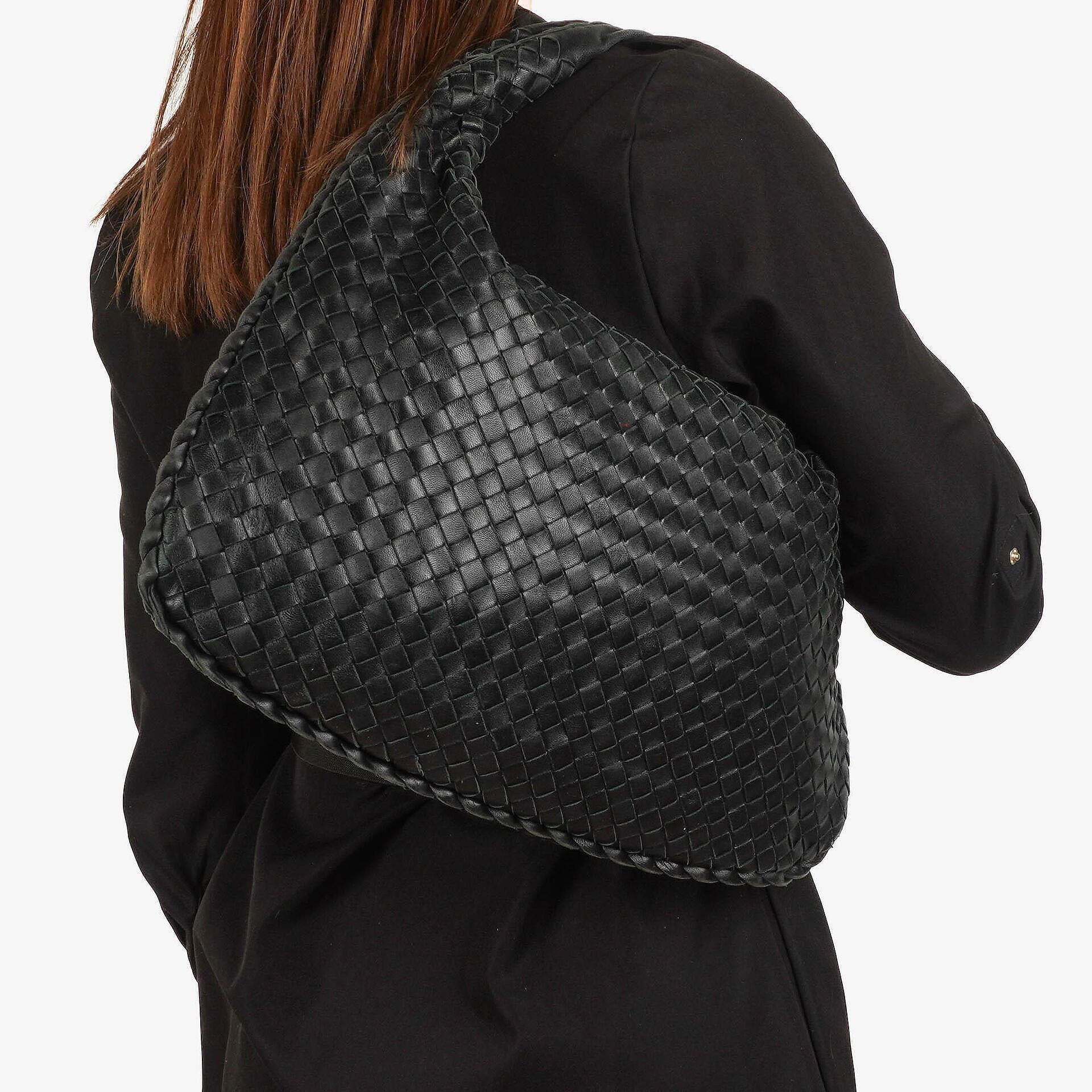Bottega Veneta Nappa Intrecciato Black Medium Veneta Hobo Bag
