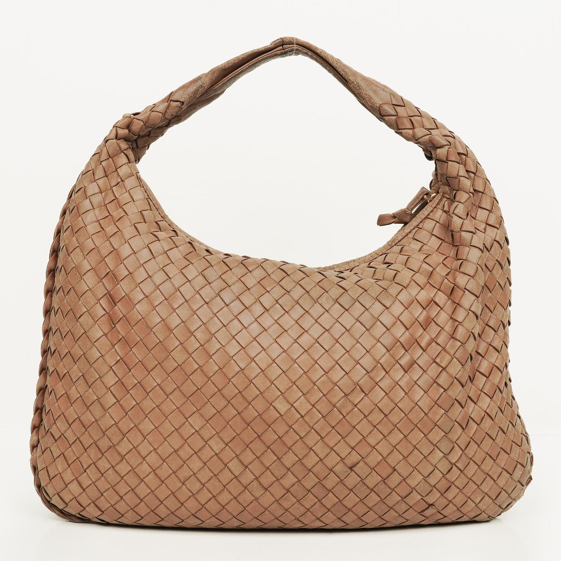Bottega Veneta Nappa Intrecciato Brown Medium Veneta Hobo Bag