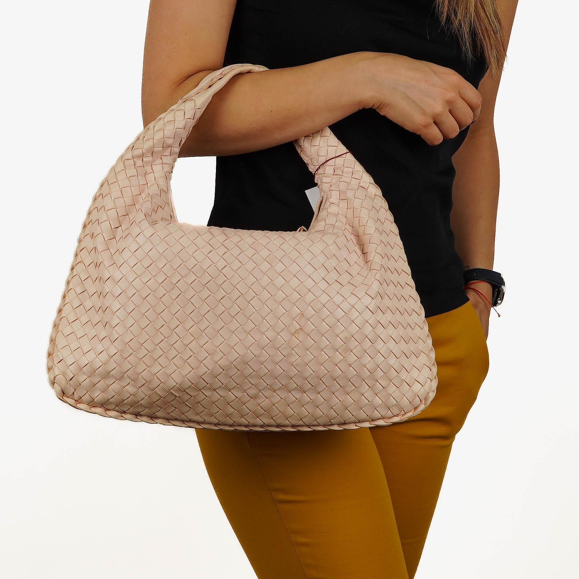Bottega Veneta Nappa Intrecciato Light Pink Medium Veneta Hobo Bag