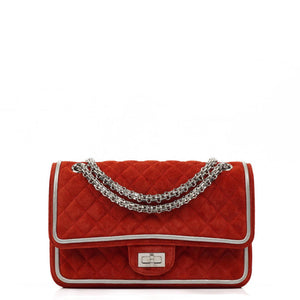 Sac à rabat double moyen Chanel 2.55 Reissue en daim rouge et cuir argenté