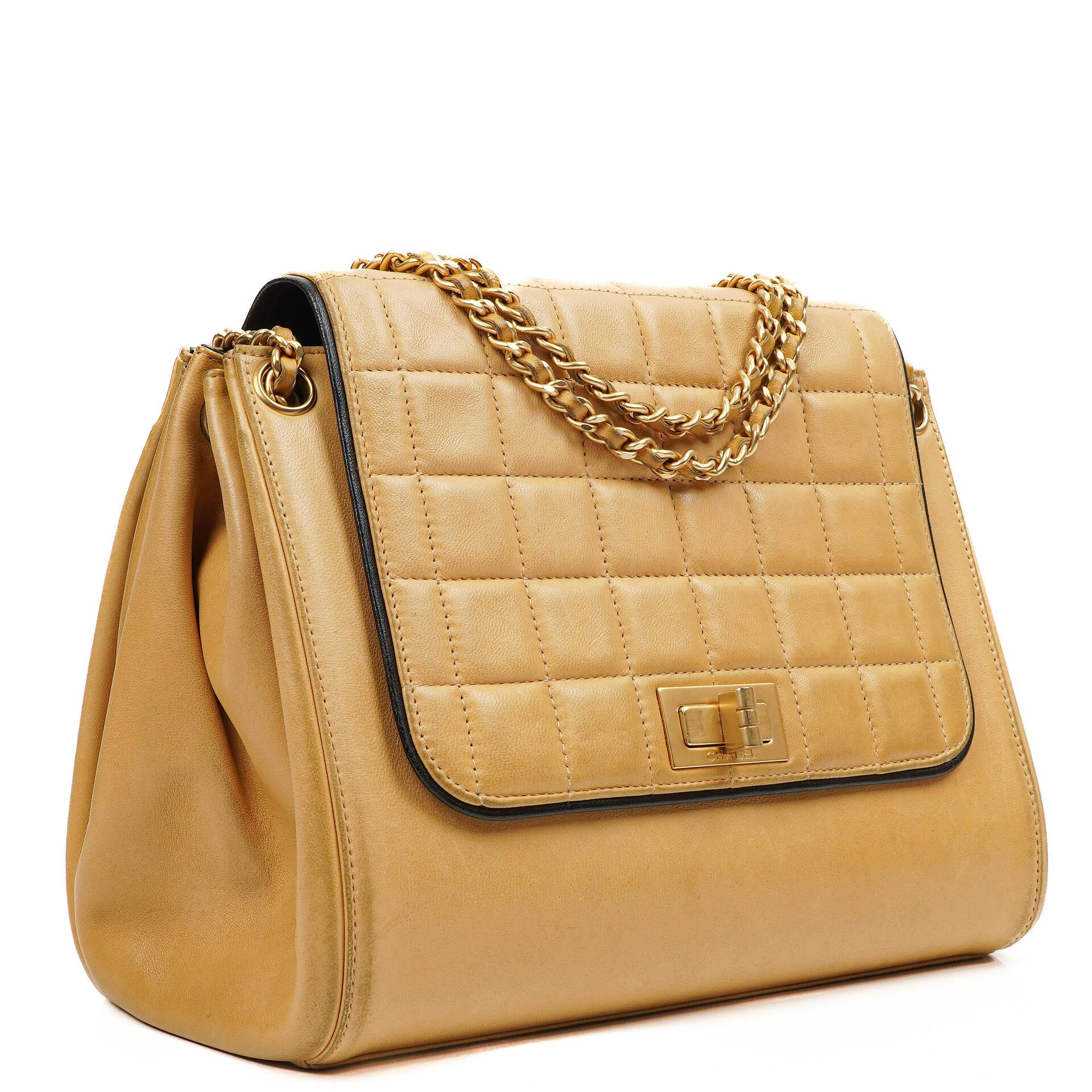 Chanel Accordion Chocolate Bar 2.55 Flap Bag Beige Quilted Lambskin, 2000-2002