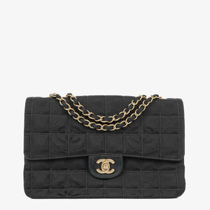 Chanel Svart Travel Line Chocolate Bar Single Flap-väska