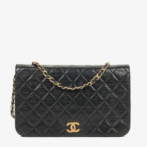 Chanel Classic Full Flap Väska Svart Quiltad Lammnappa 24K Guldpläterad Metall