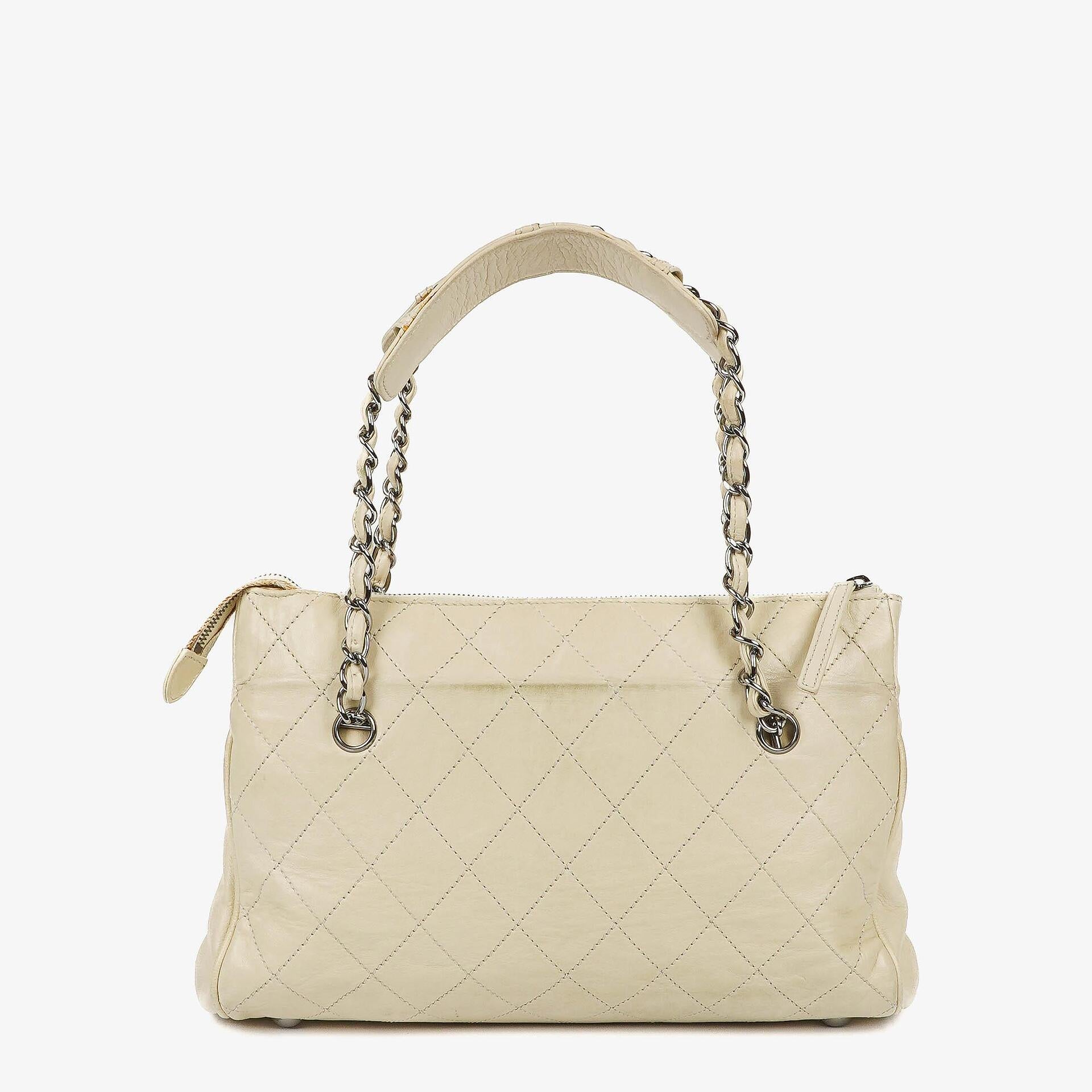Chanel Leather Shoulder Flap Bag